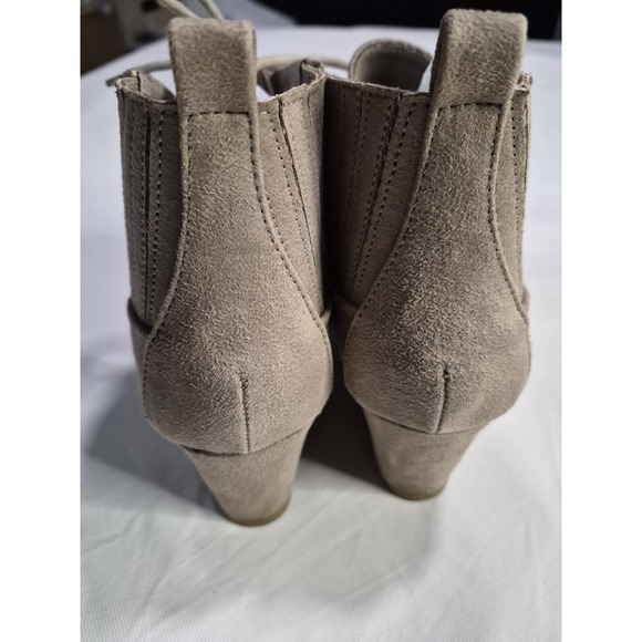 Rampage Women's Harriet Suede Lace Up Ankle Wedge Boots Tan Size 10m NWOB - Picture 4 of 11